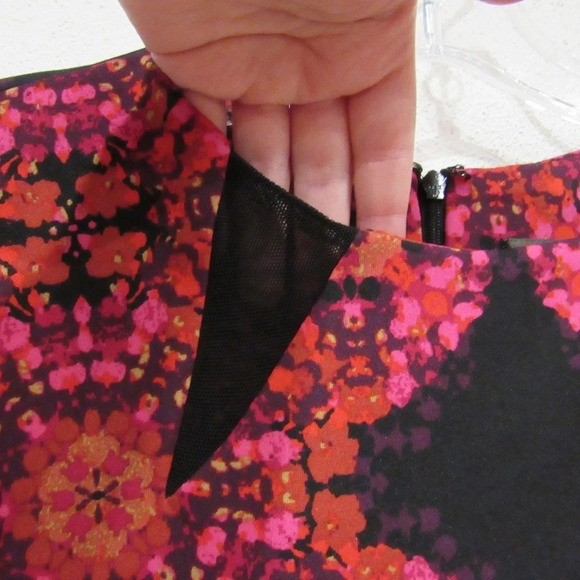 Taylor Geometric Mesh Insert Dress Size 14 EUC - Picture 2 of 3